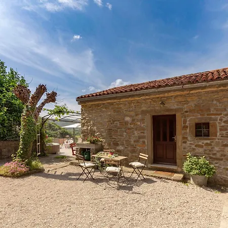 Appartamento Old Istrian House With Jacuzzi *